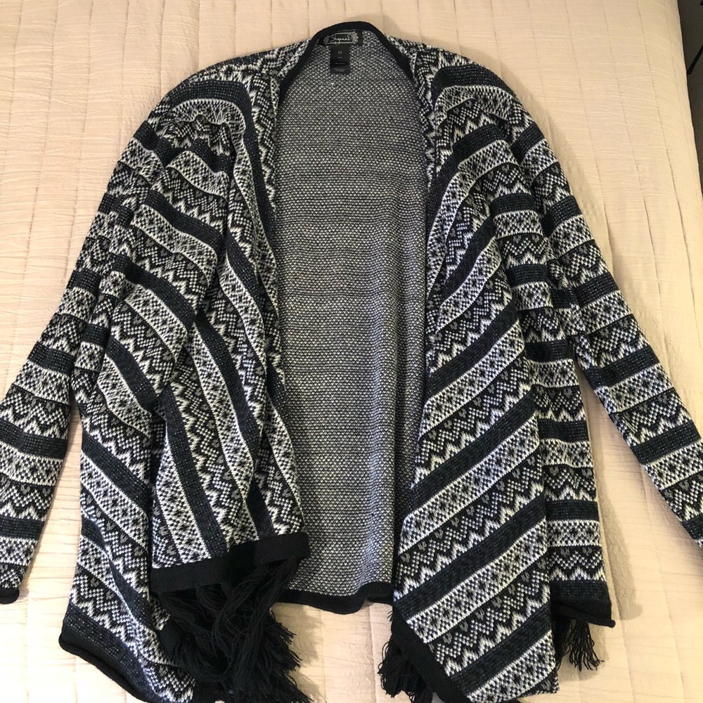 Cardigan sweater